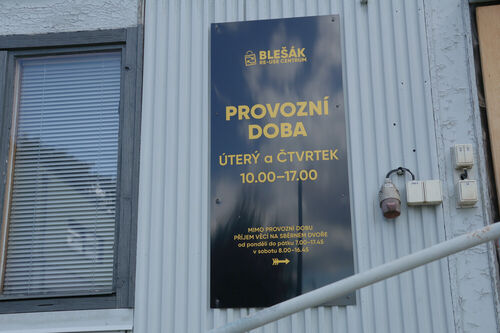 1V7A9678