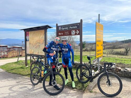 7f05fcc0b753b00632cdd7e485353d33