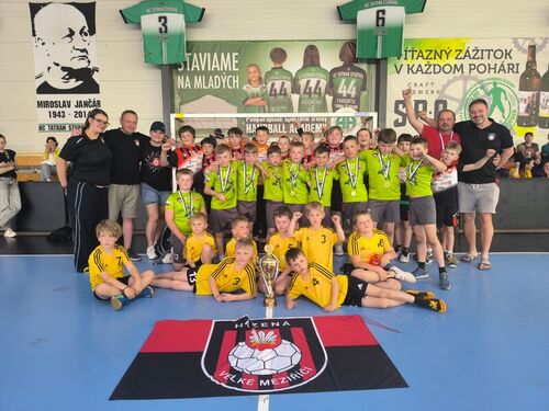 86E24B79-AB17-440E-8427-1DE60DC9633B