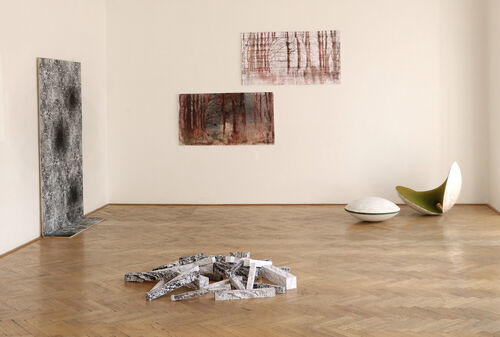 Výstava STŘED_Galerie_Hollar_srpen_2026_2